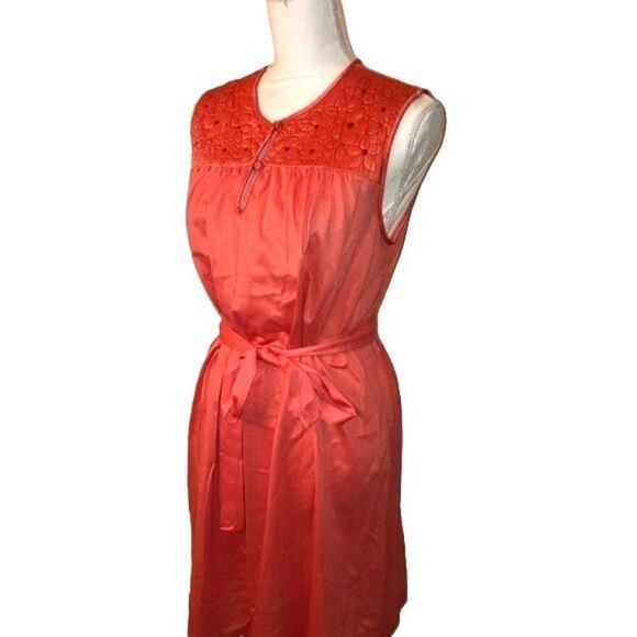 Short Nightgown Womens Vintage Nylon Matching Belt Buttons Embroidered Orange - Picture 3 of 9